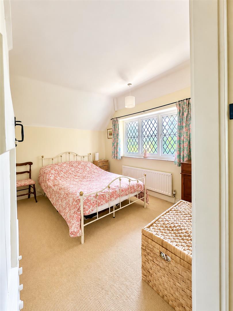 3 bed property in Collington Rise, Bexhill-On-Sea